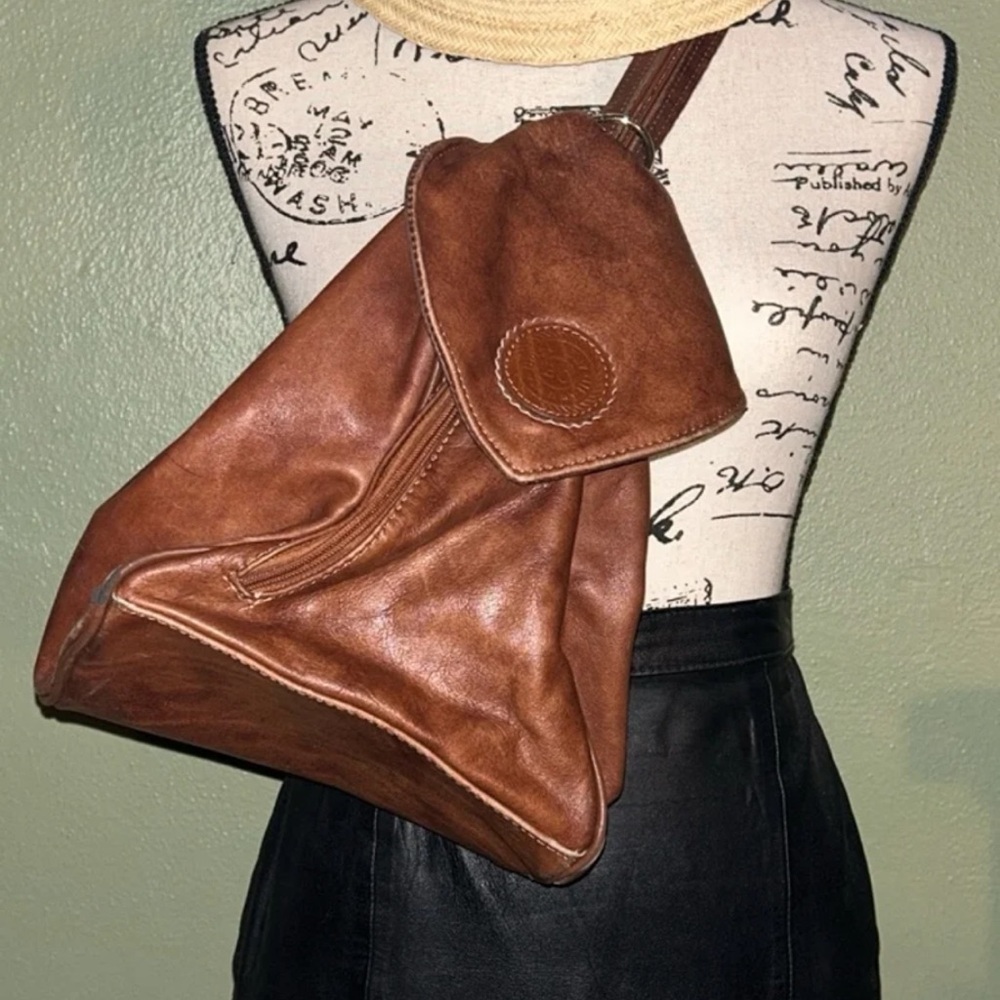 Elegant Tan Leather Backpack